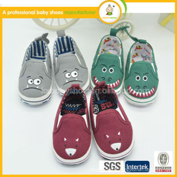 2015 new fashion cute baby shoes,new canvas baby shoes pattern